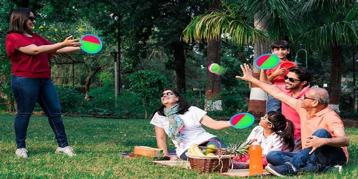 Sticky Ball Toys - Outdoor Play, Beach Toys, Throw And Ball Sets With 2 Paddles And 1Ball, Beach Play Set Playground Set For Backyard, Sea And Beach Accessories, AsHalloween, Easter, Christmas Gift